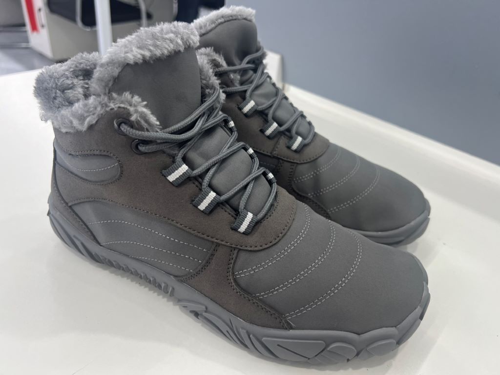 thumbnail image 2 of Botas de felpa de invierno Botas de combate del desierto antideslizantes impermeables para viajes escalada, 2 of 2