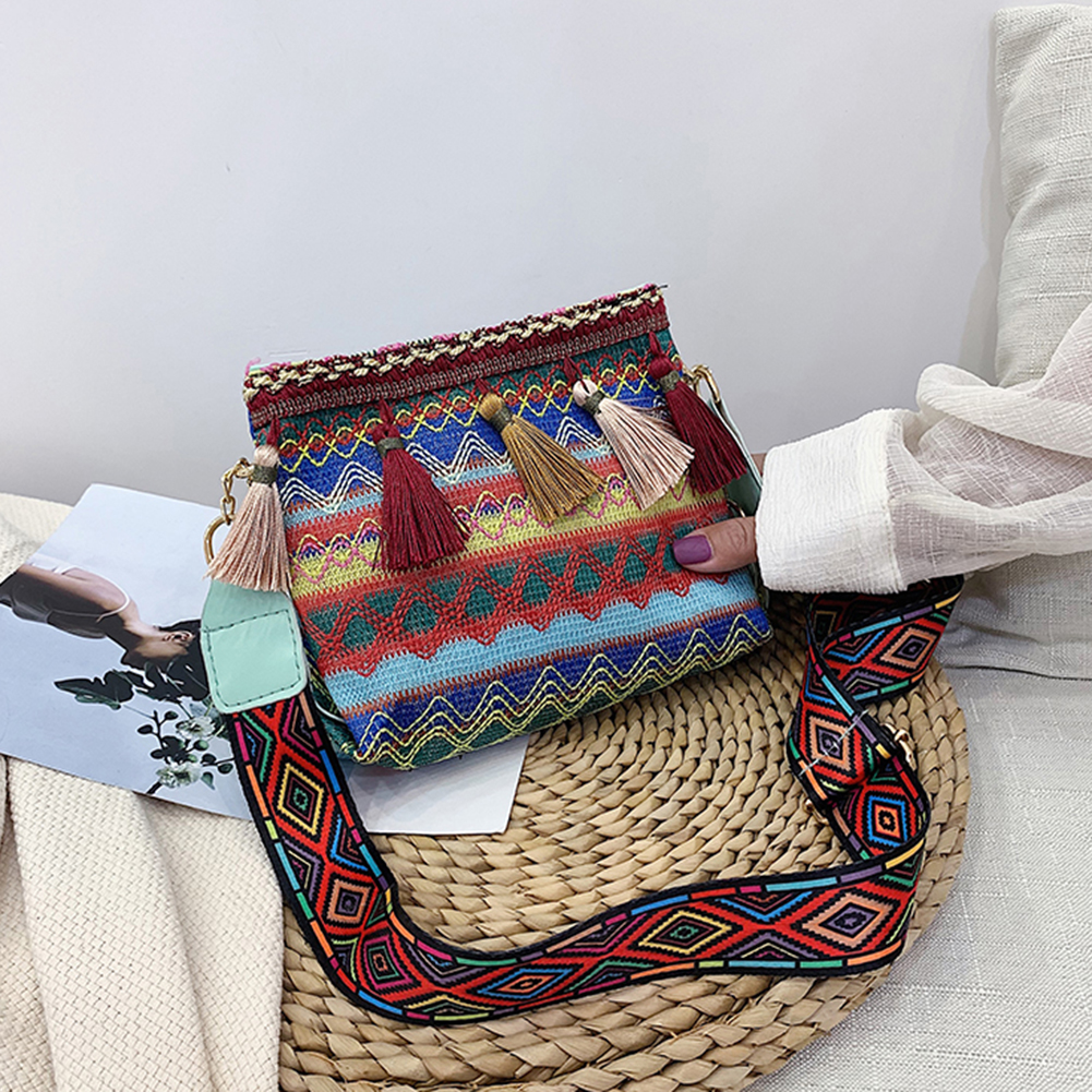 thumbnail image 4 of Bolso bandolera de estilo étnico para mujer, bandolera de viaje con borla de verano para mujer, 4 of 5